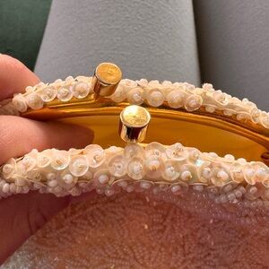 Vintage La Regale beaded purse